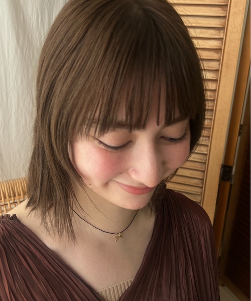 ブルー