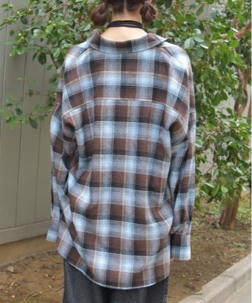 axes femme(アクシーズファム)の「チェック柄ロングシャツ(シャツ/ブラウス・レディース・ブラック/ブラウン/ベージュ・FREE)」の5枚目の写真