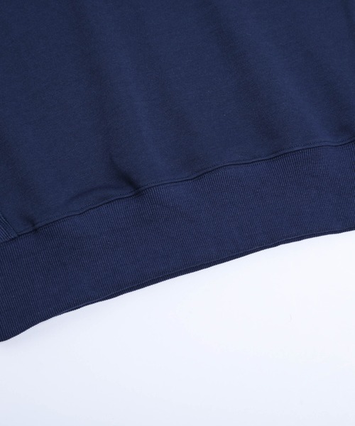 AMELY(エミリー)の「ロゴスウェットプルオーバー(スウェット・レディース・ブラック/ネイビー/グレー・フリー)」の22枚目の写真