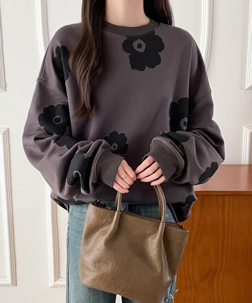 ABITOKYO(アビトーキョー)の「フラワー総柄プリントスウェットプルオーバー(スウェット・レディース・ブラック/チャコールグレー/ワインレッド・M/L/XL)」の18枚目の写真