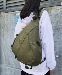 《Lilamusant(リラミュゾン)》ワンショルダーナイロンボディバッグ ショルダーバッグ スポーティー Y2K 韓国ストリート