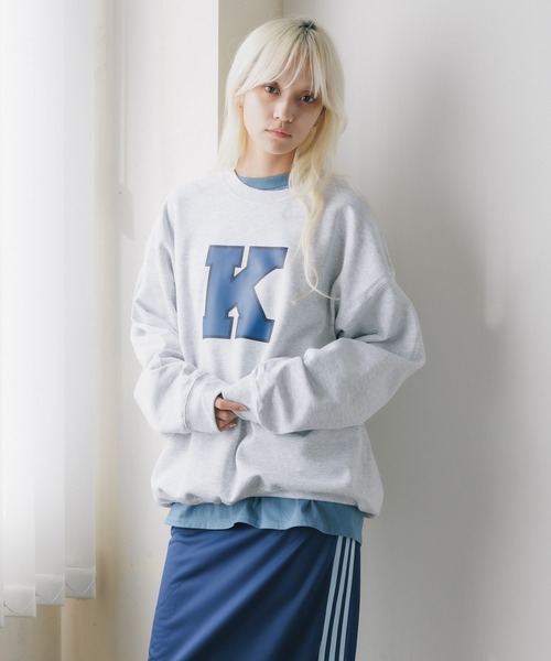 GILDAN(ギルダン)の「GILDAN / ロゴプリント クルーネックスウェット/トレーナー(スウェット・レディース・チャコール/グレー系その他4/グレー系その他/アッシュ/グレー系その他3/グレー系その他2/サンドベージュ・MEDIUM/X-LARGE/LARGE)」の10枚目の写真