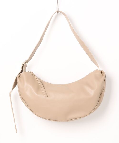 Elura（エルーラ）の「ハーフムーンショルダー/240249（ハンドバッグ・レディース・ブラック系その他/ブルー/ブラック/ベージュ・ONE SIZE）」の4枚目の写真