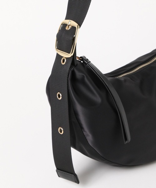 Elura（エルーラ）の「ハーフムーンショルダー/240249（ハンドバッグ・レディース・ブラック系その他/ブルー/ブラック/ベージュ・ONE SIZE）」の19枚目の写真