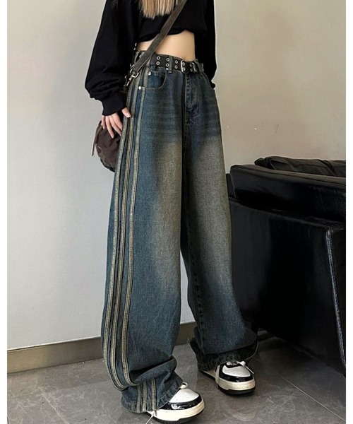 FUNdaysion（ファンデイション）の「配色ラインステッチデニムパンツ（デニムパンツ・レディース・ブルー・L/M/S）」の7枚目の写真