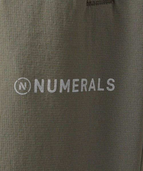 NUMERALS（ヌメラルズ）の「【NUMERALS】ソフトシェルイージーパンツ（その他パンツ・メンズ・カーキ/ブラック・LARGE/MEDIUM）」の19枚目の写真
