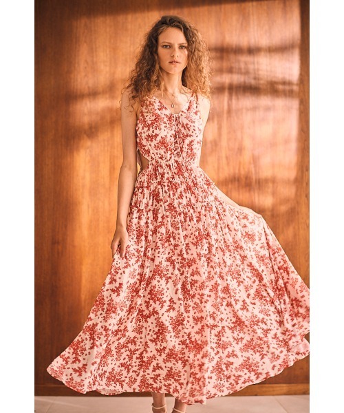 【新品】Estella. K ワンピース　エステラケー　マリハなどお好きな方に Dramatic summer belted dress ティアードサマードレス