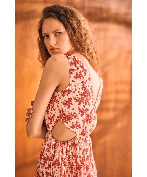 Alicia Long Dress シャーリングカットアウトドレス（ワンピース