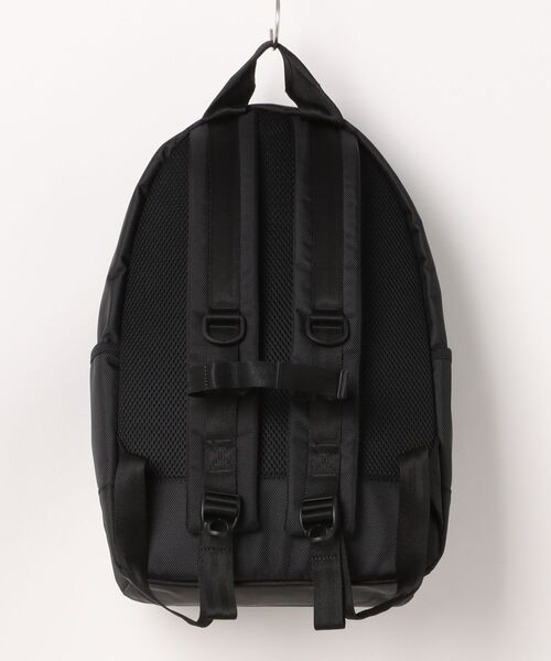 NEW ERA（ニューエラ）の「NEW ERA/ニューエラ YOUTH LIGHT PACK BLK 251 キッズ バック 14521293（バックパック/リュック・キッズ・ブラック・FREE）」の2枚目の写真