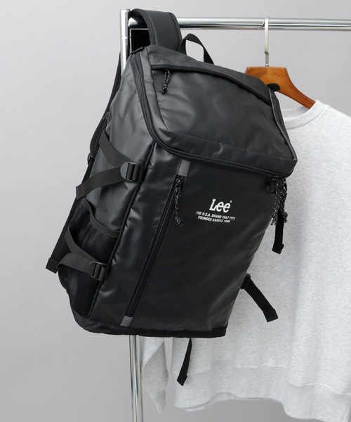 Lee(リー)の「大容量 ターポリン ボックスリュック A3・PC収納対応(バックパック/リュック・メンズ・ブラック・FREE)」の9枚目の写真