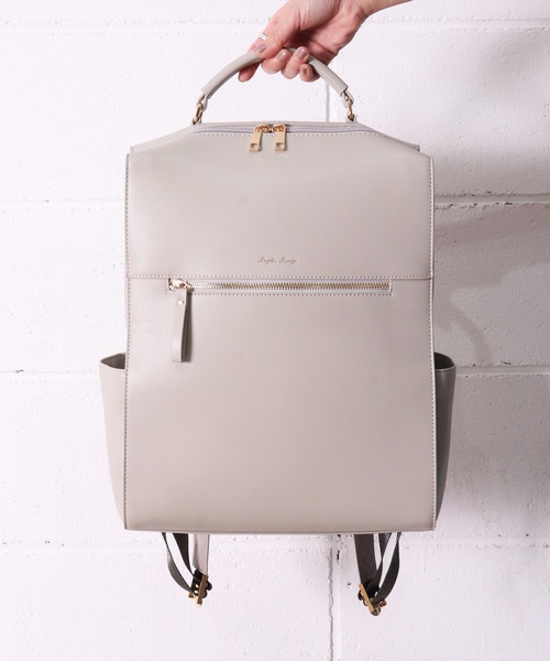 Legato Largo（レガートラルゴ）の「(LF)【Legato Largo】6ポケット/11L ブライト フェイクレザー リュック（バックパック/リュック・レディース・ブラック/アイボリー/モカ/ライトグレー・ONE SIZE）」の20枚目の写真