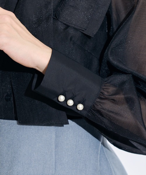 SWINGLE（スウィングル）の「クレリックショルダータックフリルブラウス（シャツ/ブラウス・レディース・ブラック/ピンク/ライトベージュ・FREE）」の19枚目の写真