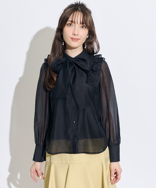 SWINGLE（スウィングル）の「クレリックショルダータックフリルブラウス（シャツ/ブラウス・レディース・ブラック/ピンク/ライトベージュ・FREE）」の21枚目の写真