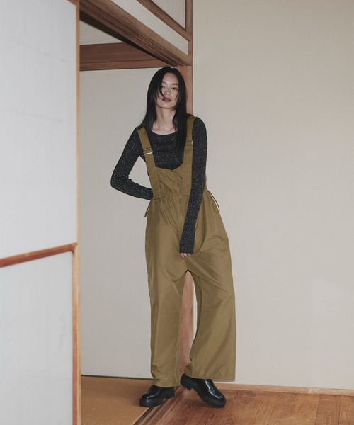 hellam（へラム）の「ミリタリーオールインワン（つなぎ/オールインワン・レディース・ブラック/グレー/オフホワイト/グレイッシュベージュ/チャコール/ブラウン・FREE）」の5枚目の写真