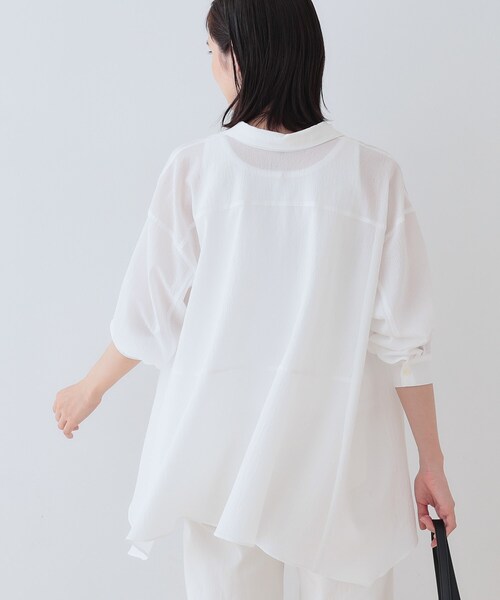 INDIVI（インディヴィ）の「【洗える／凹凸素材】ハンカチーフヘム エアリーブラウス（シャツ/ブラウス・レディース・ホワイト/ブラック/オレンジ/ブルーグリーン・38/34/05/15 /13/03）」の7枚目の写真