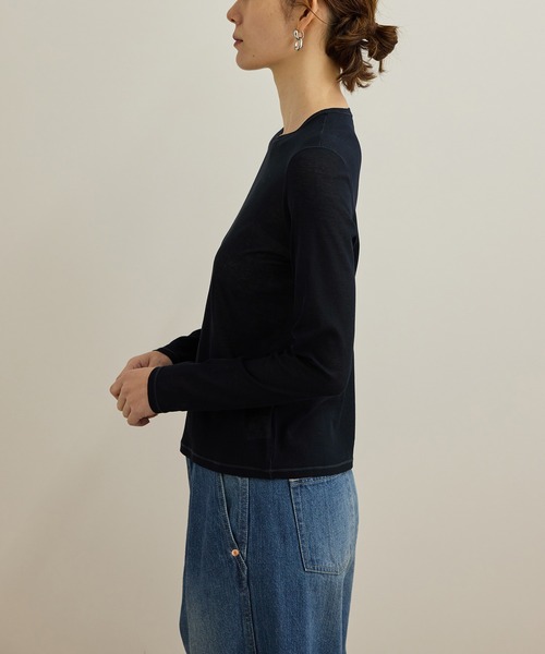 ROPE'(ロペ)の「【洗える】ドライタッチシアーロングスリーブカットソー(Tシャツ/カットソー・レディース・ホワイト/ブラック・FREE)」の10枚目の写真