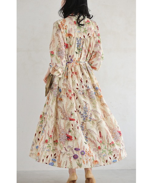 cawaii（カワイイ）の「季節を彩る花集めティアードロングワンピース（紐リボン付き）長袖バージョン（ワンピース・レディース・ベージュ・FREE）」の9枚目の写真