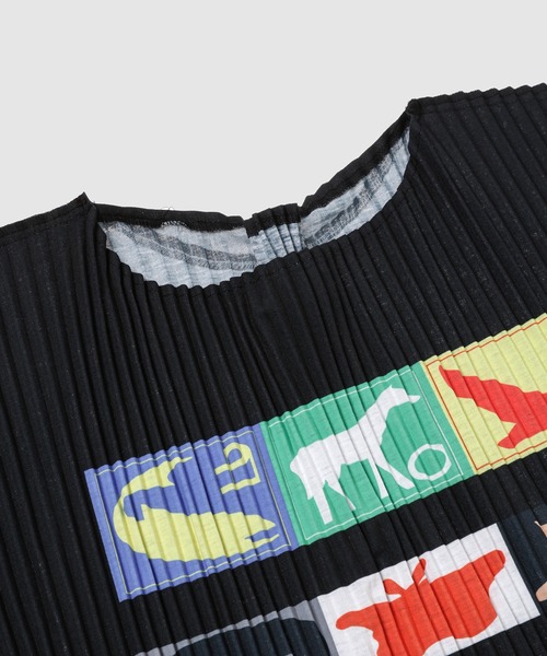 YOHEI OHNO（ヨウヘイオオノ）の「Big Pleats T-shirt（Tシャツ/カットソー・レディース・ホワイト系その他/ホワイト/ブラック/ブラック系その他・36）」の7枚目の写真