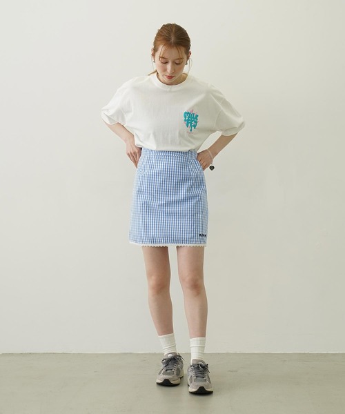 MILKFED.(ミルクフェド)の「GINGHAM MINI SKIRT(スカート・レディース・レッド/ブラック/ライトブルー・S/M)」の13枚目の写真