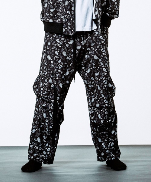 NO ID.（ノーアイディ）の「【NO ID.】Tech Easy Wide Cargo Pants / テック イージー ワイド カーゴ パンツ（カーゴパンツ・メンズ・ブラック/その他23/グレー・2/1）」の11枚目の写真