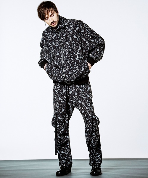 NO ID.（ノーアイディ）の「【NO ID.】Tech Easy Wide Cargo Pants / テック イージー ワイド カーゴ パンツ（カーゴパンツ・メンズ・ブラック/その他23/グレー・2/1）」の15枚目の写真