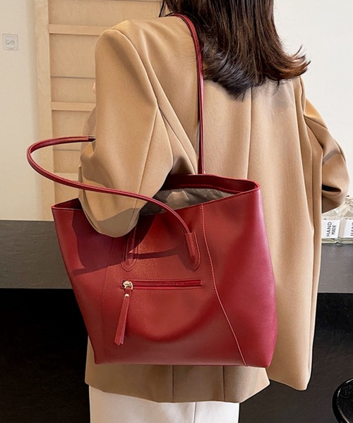 florist（フローリスト）の「【A4収納可・撥水PU】レザーライクレディーストートバッグ/ビジネスバッグ（トートバッグ・レディース・レッド/ベージュ/アイボリー/ホワイト/ブラック/キャメル/モカ・FREE）」の7枚目の写真