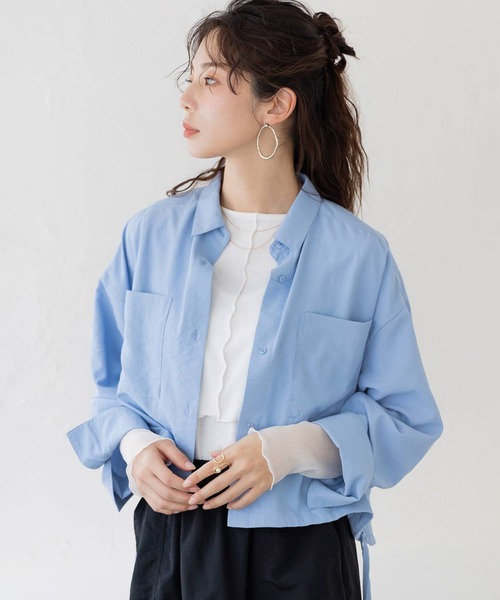 フェリシモMama（フェリシモママ）の「Ｍｏｒｅｄｄｅ　心地いい素材の袖口シアー２ーＷＡＹ授乳トップス（マタニティウェア/グッズ・レディース・ブラック/オフホワイト/ブルー・LL/L/M）」の6枚目の写真