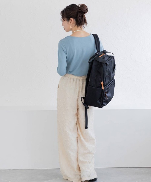 フェリシモMama（フェリシモママ）の「Ｍｏｒｅｄｄｅ　心地いい素材の袖口シアー２ーＷＡＹ授乳トップス（マタニティウェア/グッズ・レディース・ブラック/オフホワイト/ブルー・LL/L/M）」の15枚目の写真