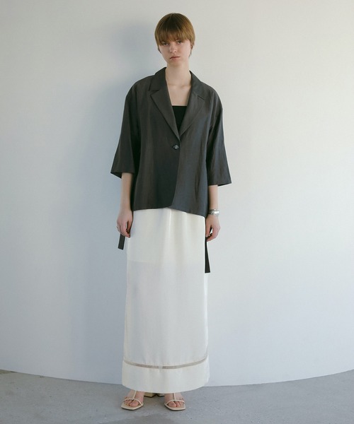 MANOF(マノフ)の「HASHIGO LACE STRAIGHT SKIRT(スカート・レディース・ブラック/アイボリー・M/S)」の3枚目の写真
