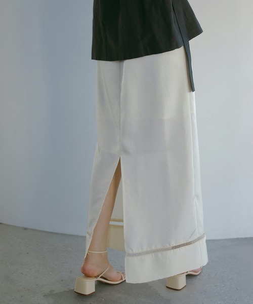 MANOF(マノフ)の「HASHIGO LACE STRAIGHT SKIRT(スカート・レディース・ブラック/アイボリー・M/S)」の7枚目の写真