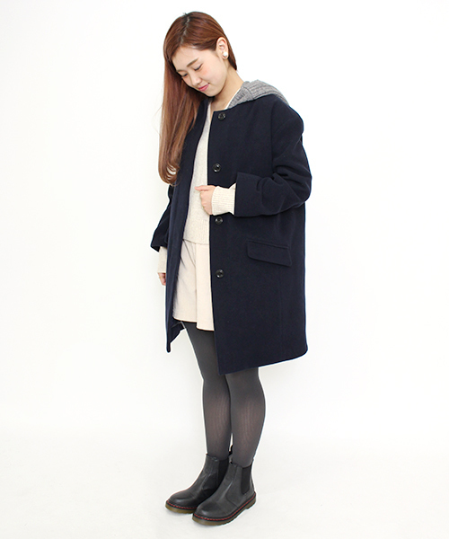 Kastane（カスタネ）の「蓄熱裏地ニットフードコート（ダウンジャケット/コート・レディース・アイボリー/ネイビー/キャメル・FREE）」の5枚目の写真