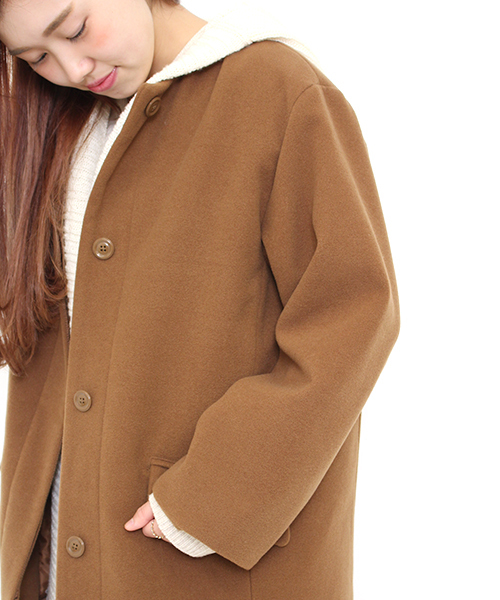 Kastane（カスタネ）の「蓄熱裏地ニットフードコート（ダウンジャケット/コート・レディース・アイボリー/ネイビー/キャメル・FREE）」の9枚目の写真