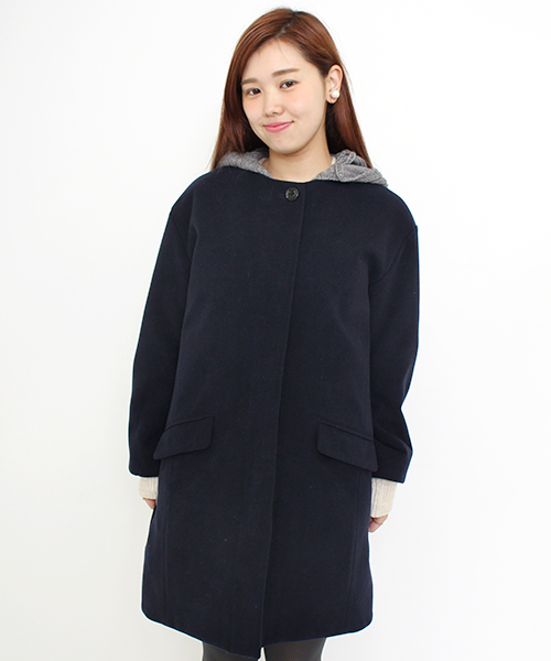 Kastane（カスタネ）の「蓄熱裏地ニットフードコート（ダウンジャケット/コート・レディース・アイボリー/ネイビー/キャメル・FREE）」の10枚目の写真