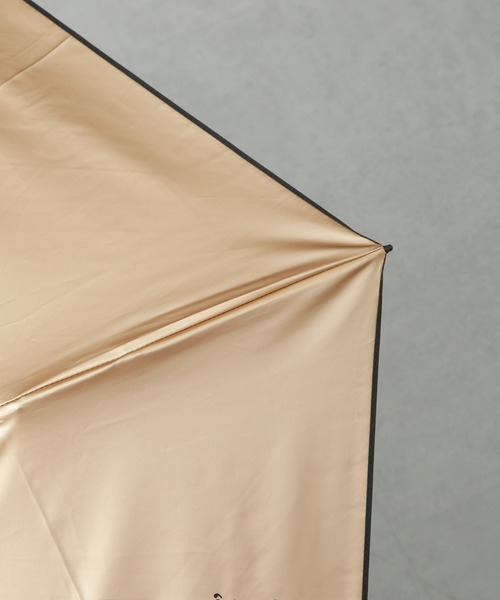 Traditional Weatherwear（トラディショナルウェザーウェア）の「Traditional Weatherwear/LIGHT WEIGHT UMBRELLA（折りたたみ傘・レディース・シルバー/ゴールド・FREE）」の8枚目の写真