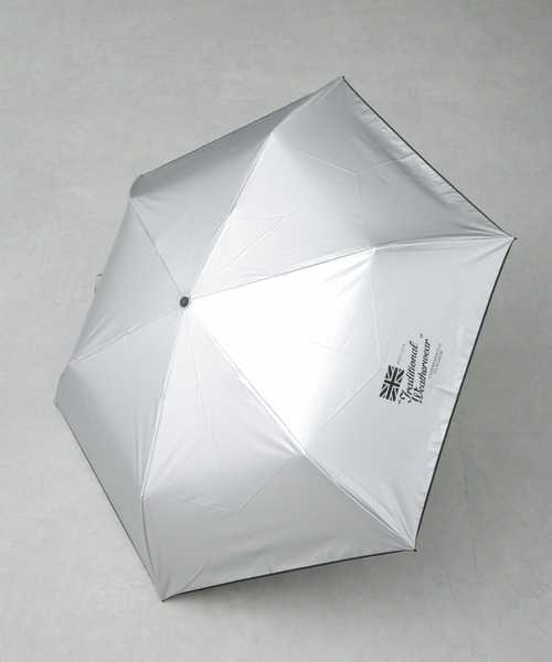 Traditional Weatherwear（トラディショナルウェザーウェア）の「Traditional Weatherwear/LIGHT WEIGHT UMBRELLA（折りたたみ傘・レディース・シルバー/ゴールド・FREE）」の12枚目の写真