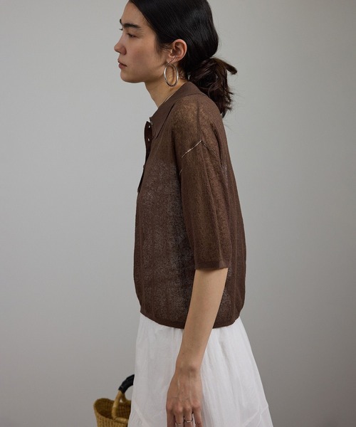 SALON adam et rope'（サロン アダム エ ロペ）の「シアークレープクロップドポロシャツ（ポロシャツ・レディース・ブラウン/オフホワイト・FREE）」の10枚目の写真