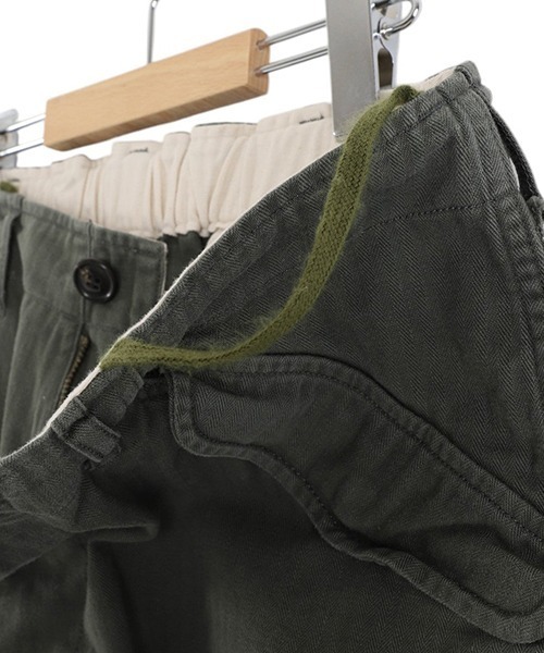 is-ness（イズネス）の「is-ness / イズネス：NU MILITARY BALLOON PANTS：1007SSPT01[NOA]（カーゴパンツ・メンズ・カーキ・L/M）」の7枚目の写真