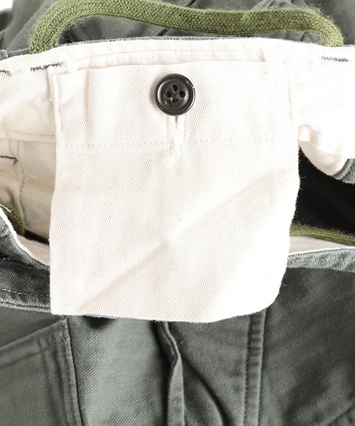 is-ness（イズネス）の「is-ness / イズネス：NU MILITARY BALLOON PANTS：1007SSPT01[NOA]（カーゴパンツ・メンズ・カーキ・L/M）」の8枚目の写真