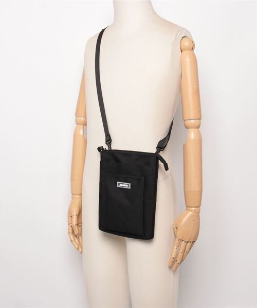 XLARGE（エクストララージ）の「RUBBER PATCHED SHOULDER BAG（ショルダーバッグ・メンズ・オリーブ/ブラック・ONE SIZE）」の21枚目の写真