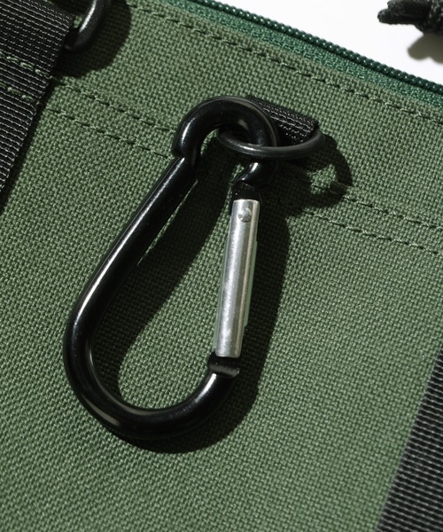 XLARGE（エクストララージ）の「RUBBER PATCHED SHOULDER BAG（ショルダーバッグ・メンズ・オリーブ/ブラック・ONE SIZE）」の16枚目の写真