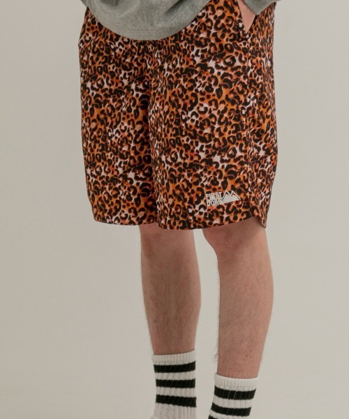 FIRST DOWN（ファーストダウン）の「FIRST DOWN TASLAN NYLON COZY SHORTS（ファーストダウン タスランナイロン コジーショーツ）（その他パンツ・メンズ・ブラック/レオパード/ミント/ネイビー・X-LARGE/MEDIUM/LARGE）」の4枚目の写真