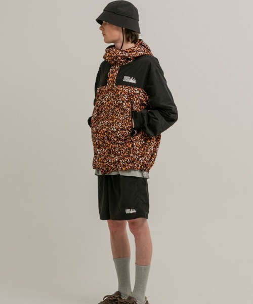 FIRST DOWN（ファーストダウン）の「FIRST DOWN TASLAN NYLON COZY SHORTS（ファーストダウン タスランナイロン コジーショーツ）（その他パンツ・メンズ・ブラック/レオパード/ミント/ネイビー・X-LARGE/MEDIUM/LARGE）」の10枚目の写真