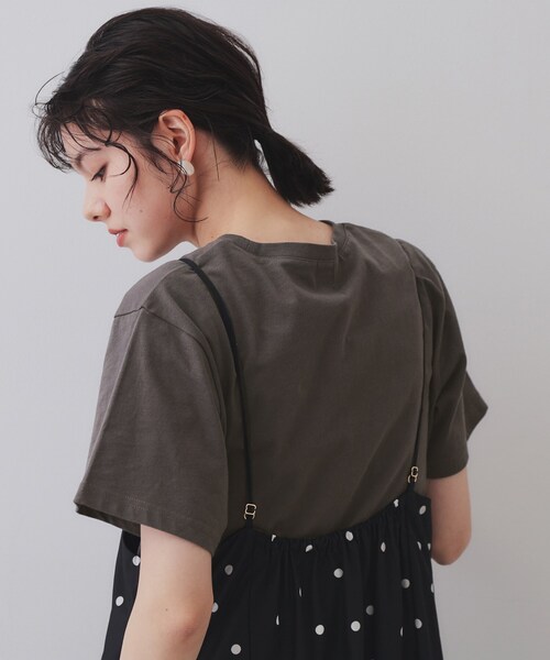 OPAQUE.CLIP(オペークドットクリップ)の「BIGロゴTシャツ【洗濯機洗い可】(Tシャツ/カットソー・レディース・ホワイト/チャコールグレー/ライトグリーン・00)」の8枚目の写真