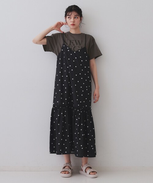 OPAQUE.CLIP(オペークドットクリップ)の「BIGロゴTシャツ【洗濯機洗い可】(Tシャツ/カットソー・レディース・ホワイト/チャコールグレー/ライトグリーン・00)」の9枚目の写真