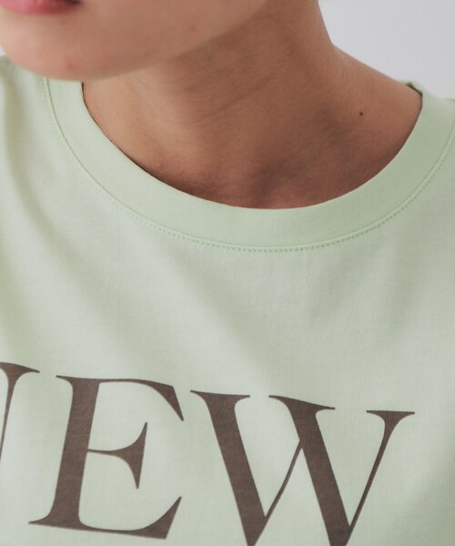 OPAQUE.CLIP(オペークドットクリップ)の「BIGロゴTシャツ【洗濯機洗い可】(Tシャツ/カットソー・レディース・ホワイト/チャコールグレー/ライトグリーン・00)」の19枚目の写真