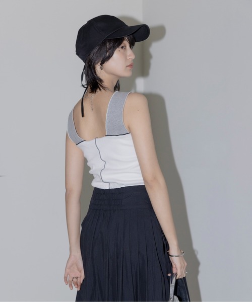 Eimee Law（エイミーロウ）の「配色メロウ テレコタンク（タンクトップ・レディース・ブラック/オフホワイト/ネイビー/モカ・FREE）」の14枚目の写真