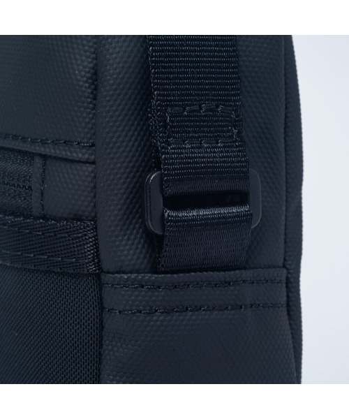 BEAMS DESIGN（ビームス デザイン）の「BEAMSDESIGN（ビームスデザイン）エラスティックメッシュ ショルダーバッグ（ショルダーバッグ・メンズ・グレー/ネイビー/ブラック/サンドベージュ/ライトグレー・FREE）」の18枚目の写真