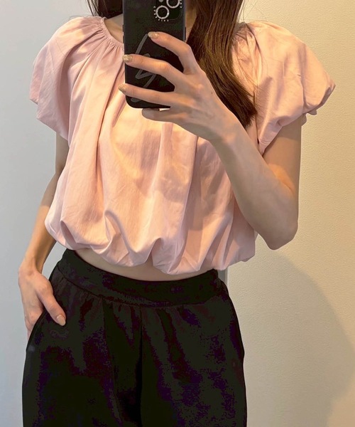 M y u(ミュー)の「【ZOZO限定アイテム】バルーンシャーリングオフショルトップス(シャツ/ブラウス・レディース・ピンク/ブルー/アイボリー・FREE)」の20枚目の写真