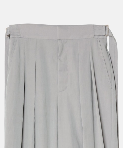 LE CIEL BLEU（ルシェルブルー）の「ワイドレッグタックパンツ / Wide Leg Tuck Pants（その他パンツ・レディース・ライトグレー/ブラック・38/36/34）」の11枚目の写真