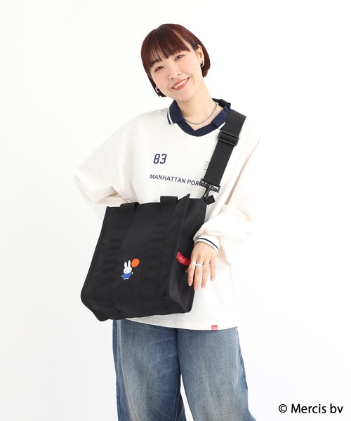 Manhattan Portage（マンハッタンポーテージ）の「SERENE TOTE BAG 500D CORDURA MIFFY 70TH（トートバッグ・レディース・ブラック・MEDIUM）」の5枚目の写真